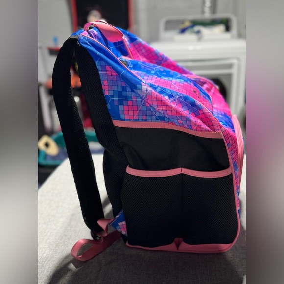 Matein Multicolored Sports Backpack - Picture 4 of 12